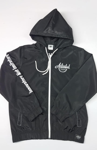 CLASSIC LOGO WINDBREAKER